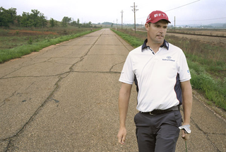 Illustration for article titled Still-Rattled Padraig Harrington Wears Golf Shoes To Airport, Gets On Wrong Flight, Forgets Name